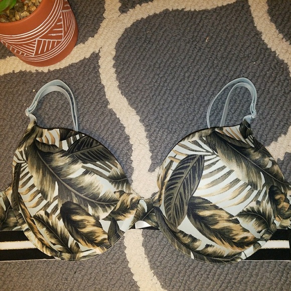 PINK Victoria's Secret Other - PINK push-up 36D PINK Victoria's Secret Other - PINK push-up 36D